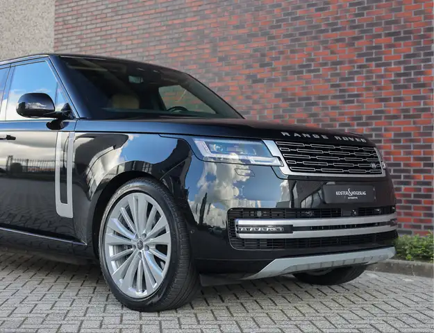 Land Rover Range Rover view 18