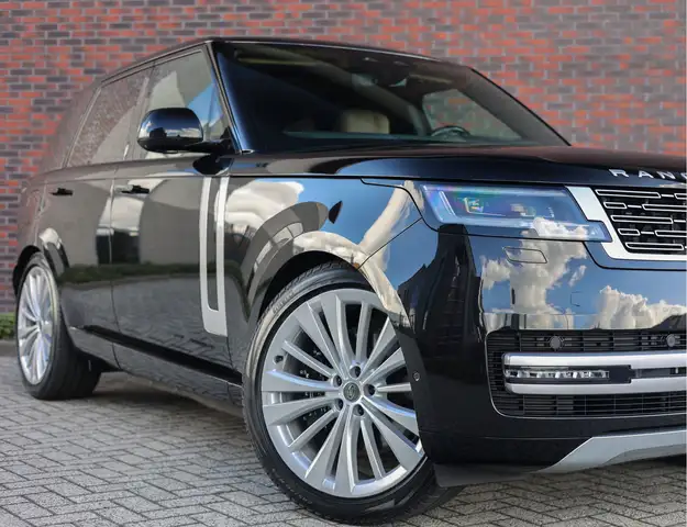 Land Rover Range Rover view 6