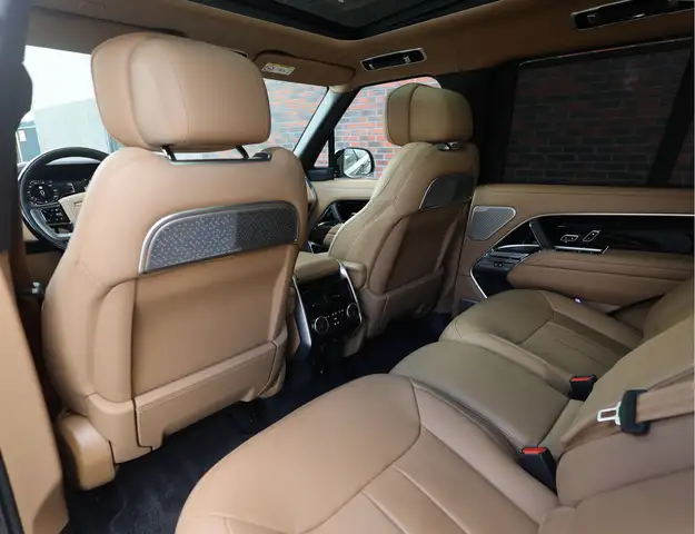 Land Rover Range Rover view 30