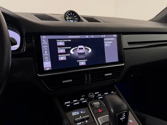 Porsche Cayenne III E-Hybrid Aut/Panorama/Sport-Chrono/AHK/PASM Ansicht 17