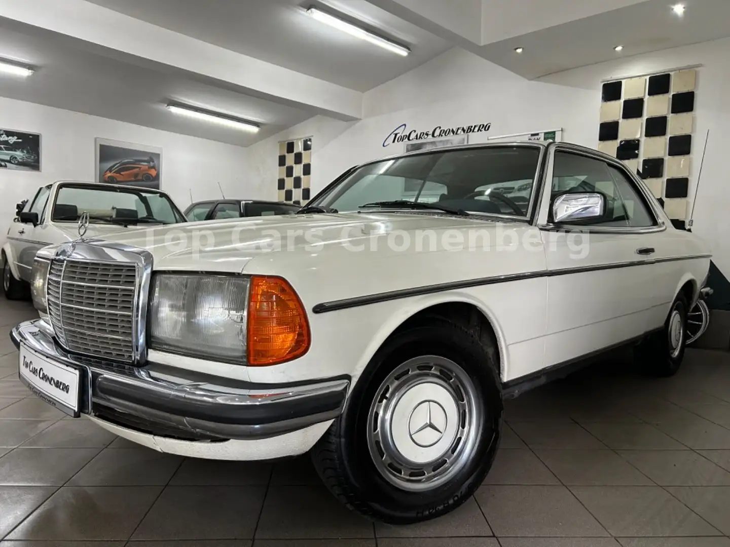 Mercedes-Benz 230 CE W123 Coupe*Note2*Oldtimer*Schmuckstück Білий - 2
