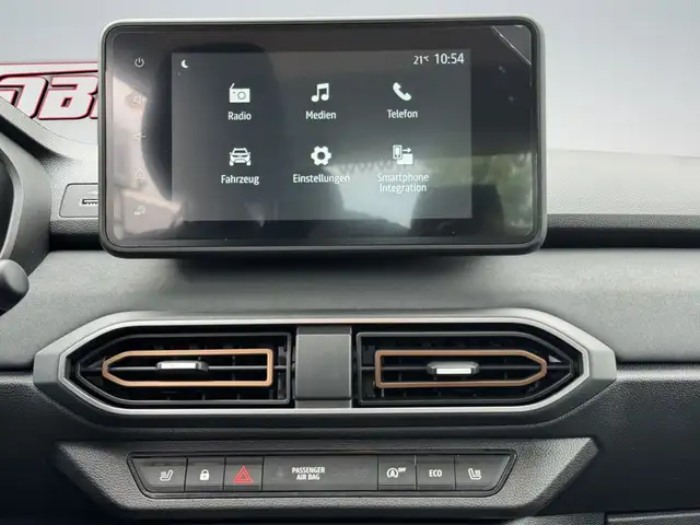 Dacia Sandero view 14