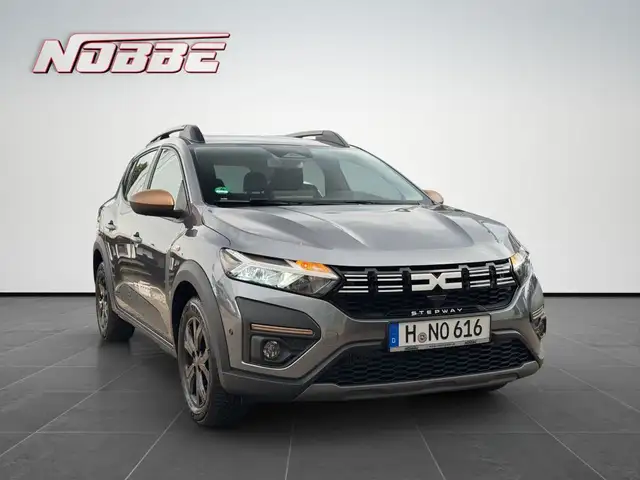 Dacia Sandero view 7