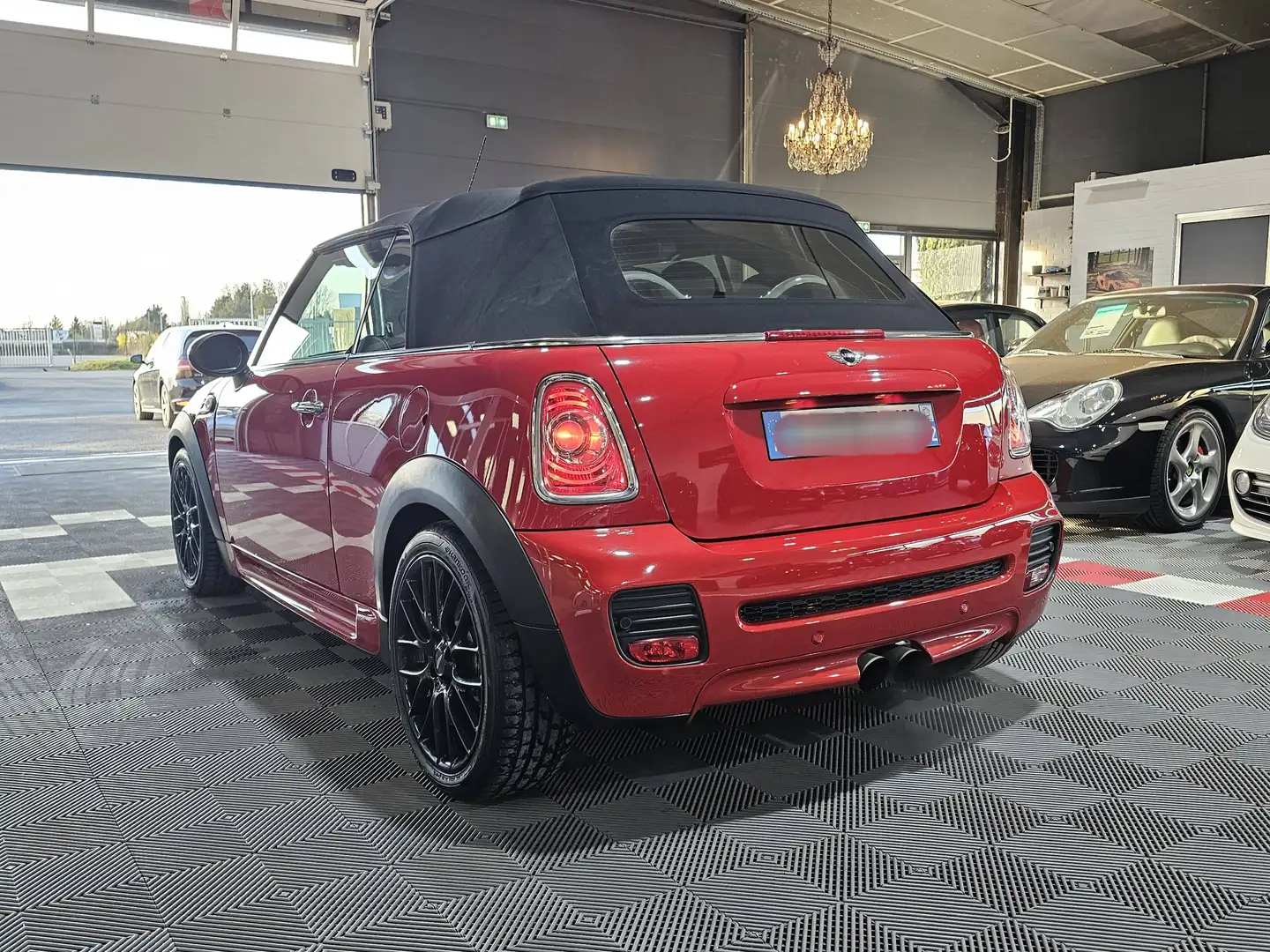 MINI John Cooper Works Cabrio John Cooper Works Cabriolet 211ch Rot - 2