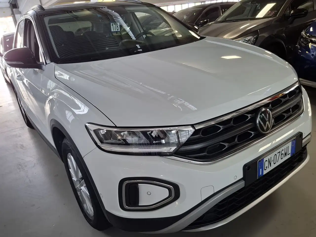 Volkswagen T-Roc I 2022 1.0 tsi Style 110cv, миниатюра 12