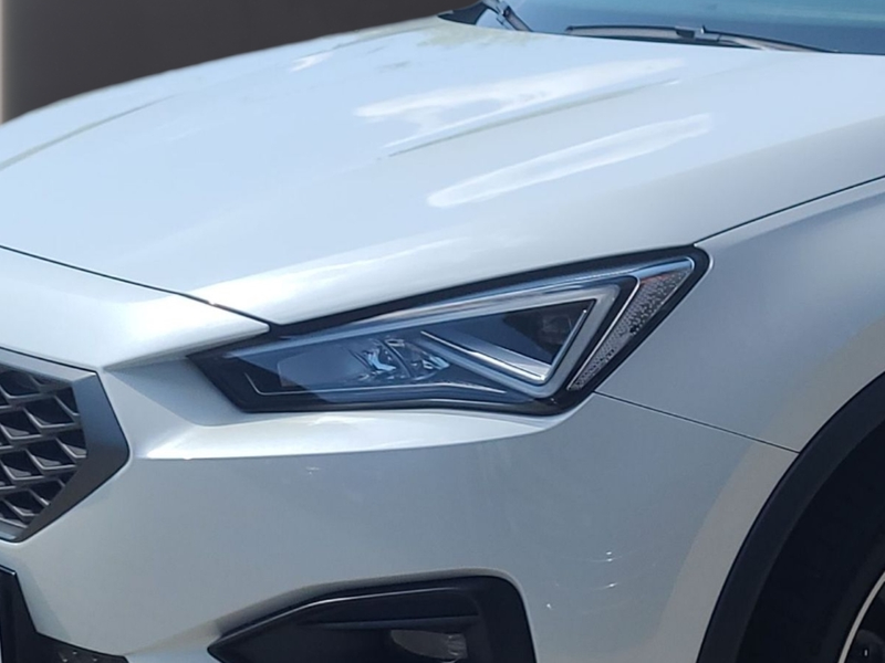 SEAT Tarraco FR e-HYBRID 1.4 LED NAVI KLIMA AHK PANORAMA DACH S — photo 7