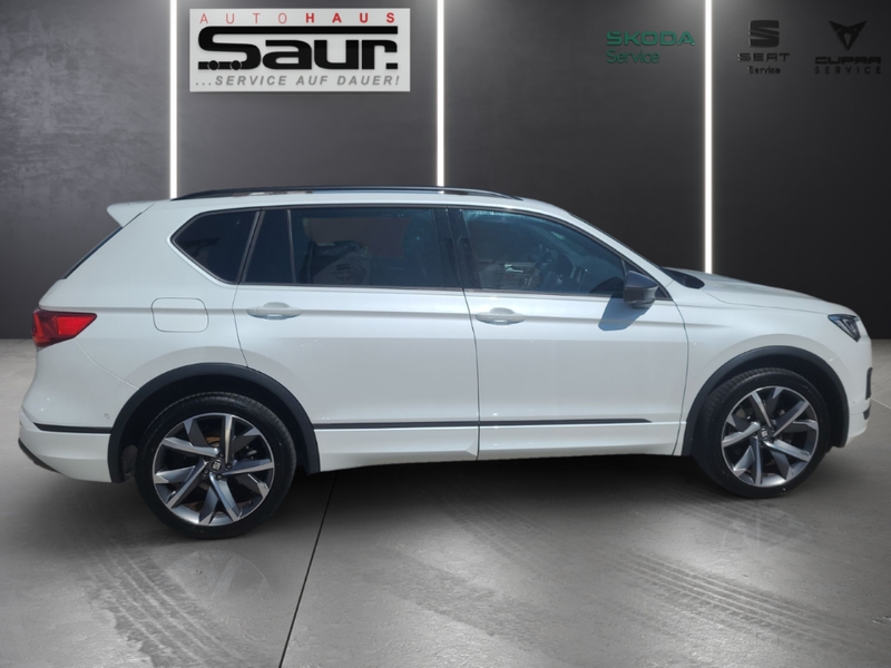 SEAT Tarraco FR e-HYBRID 1.4 LED NAVI KLIMA AHK PANORAMA DACH S — photo 3