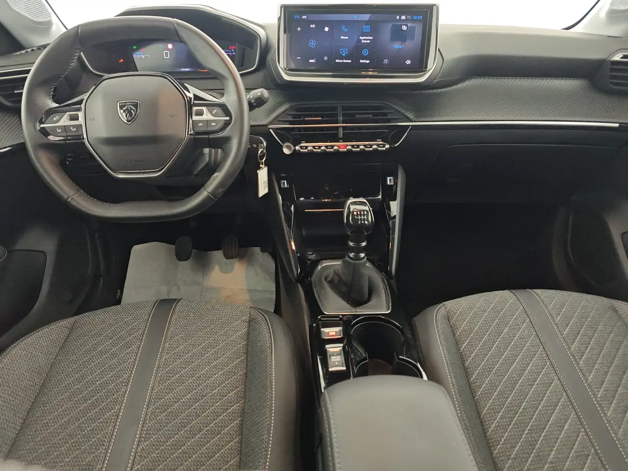 Peugeot 208 208 1.2 puretech Allure Pack s 8