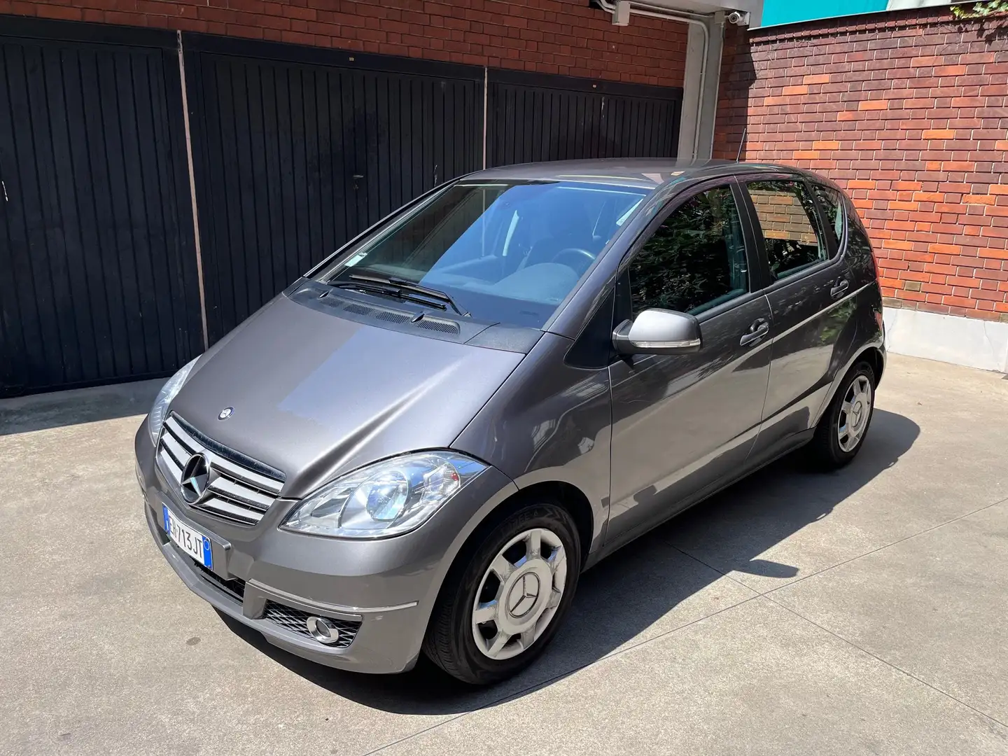 Mercedes-Benz A 180 A 180 cdi Elegance unico proprietario come nuova Gris - 1