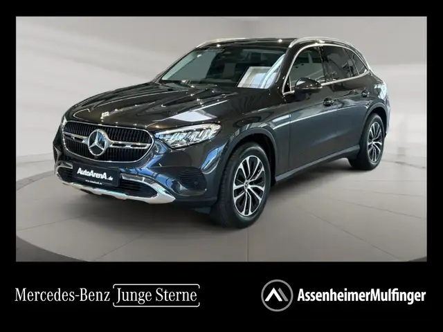 Mercedes-Benz GLC 220 d 4matic Avantgarde Avantgarde+MBUX+AHK