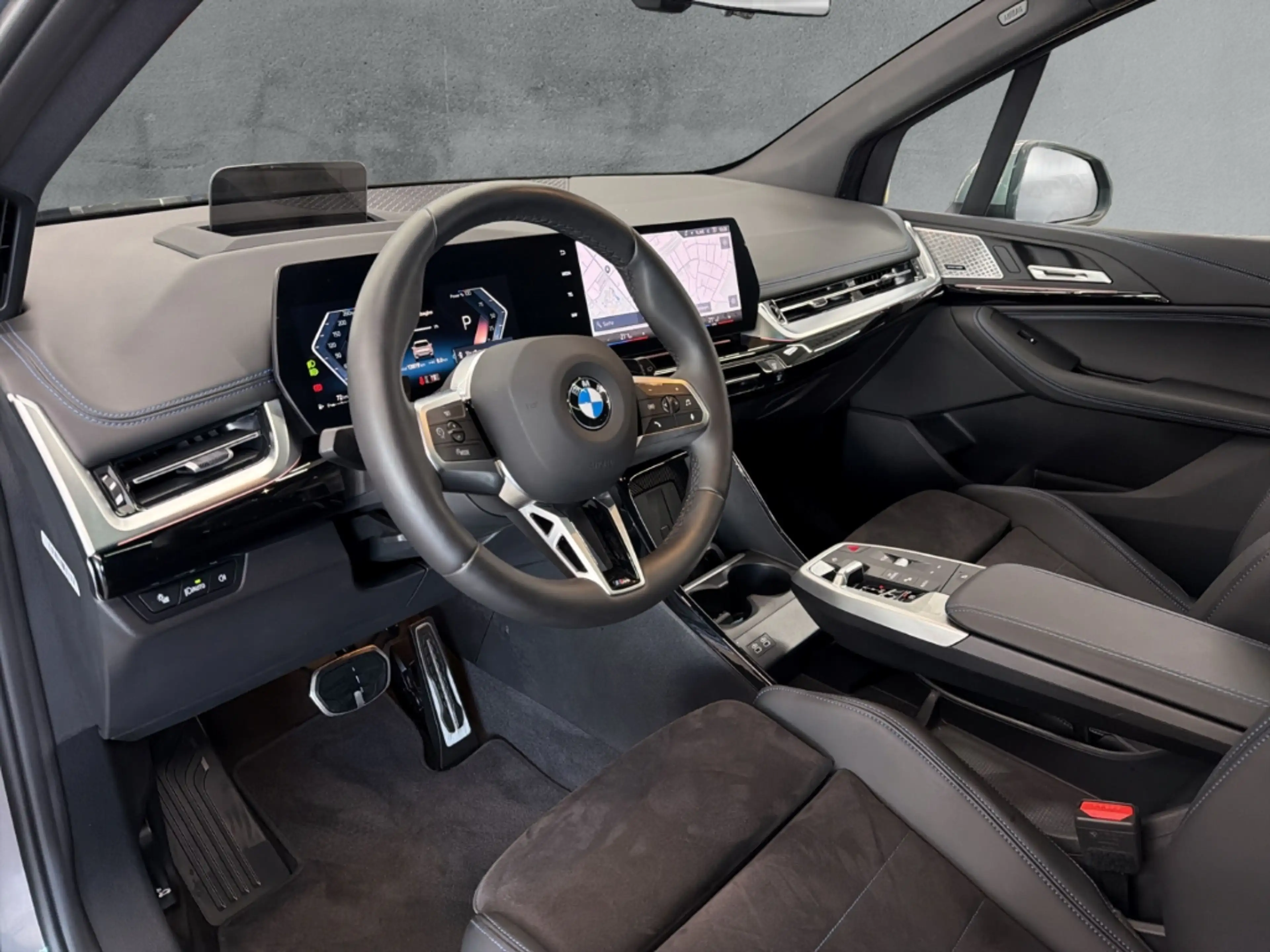 BMW 223 Active Tourer i M Sport 223i xDrive Park-Assistent — photo 9