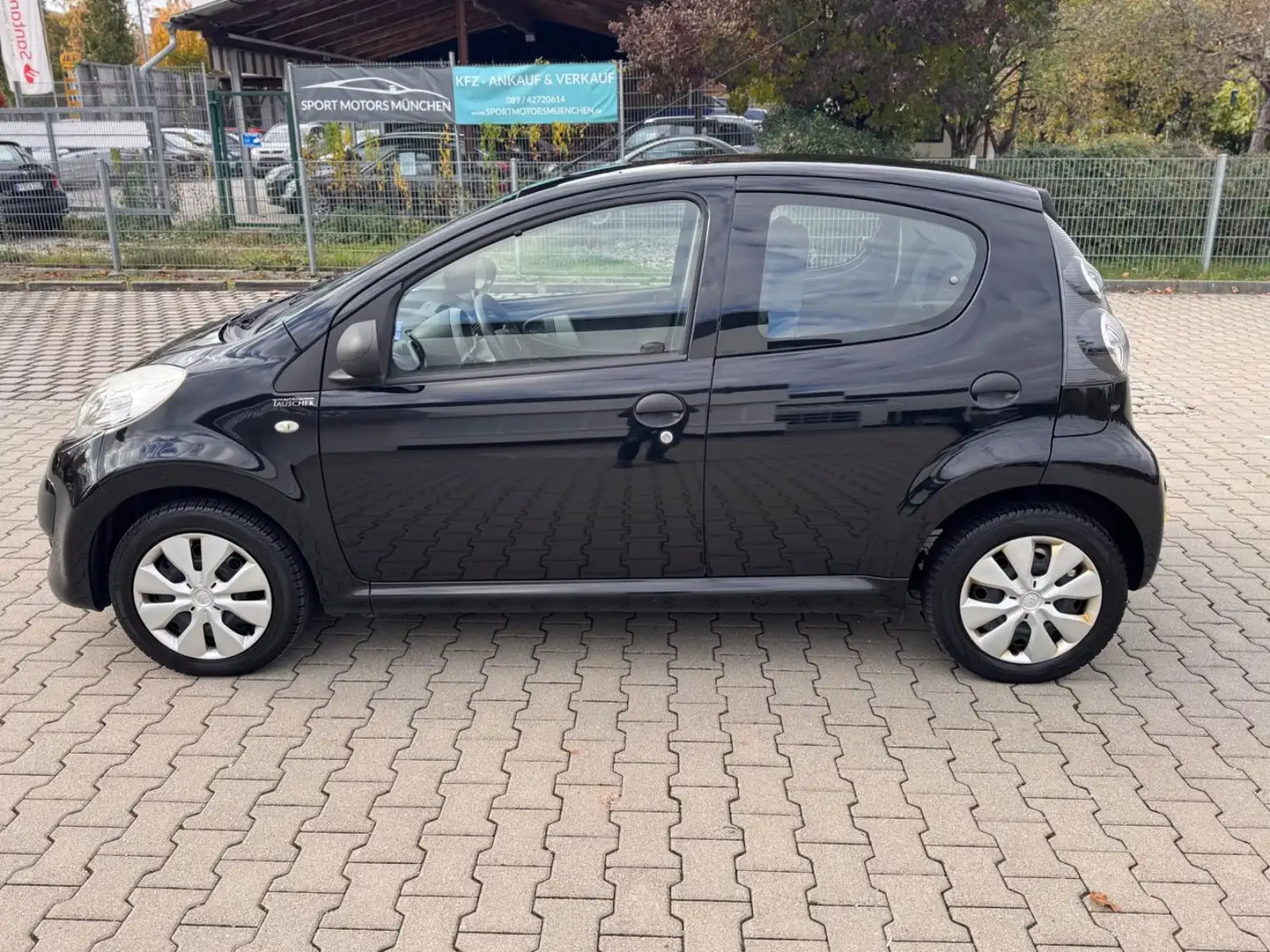 Citroen C1 Advance 1,0 - 5.Türig 5.Gang Schwarz - 2