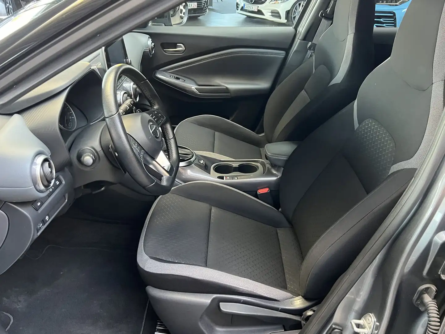 Nissan Juke 1.0DIG-T Tekna Kamera 1.Hand unfallfrei Grau - 2