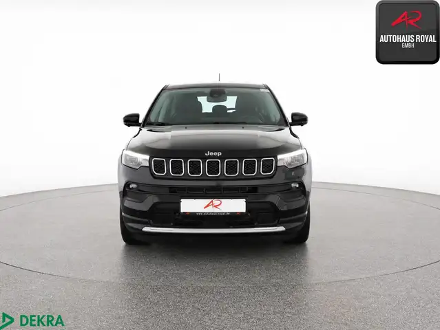Jeep Compass view 7