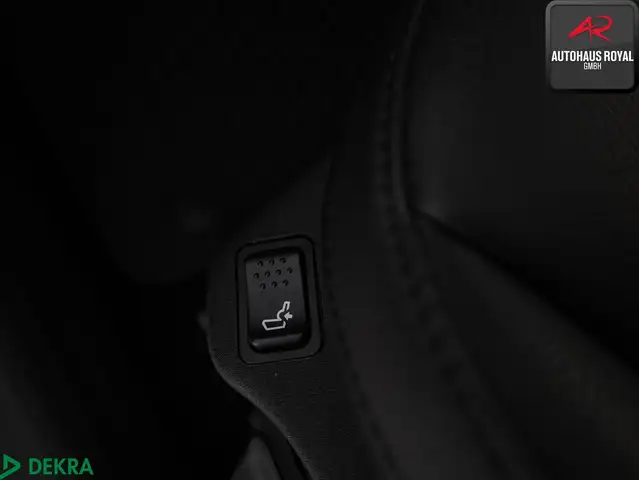 Jeep Compass view 11