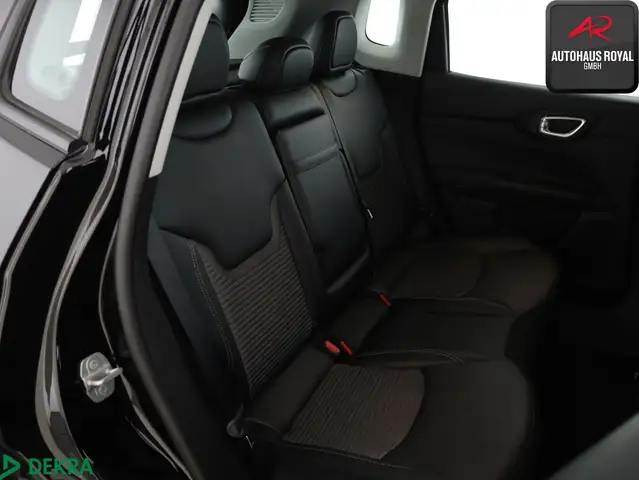 Jeep Compass view 12