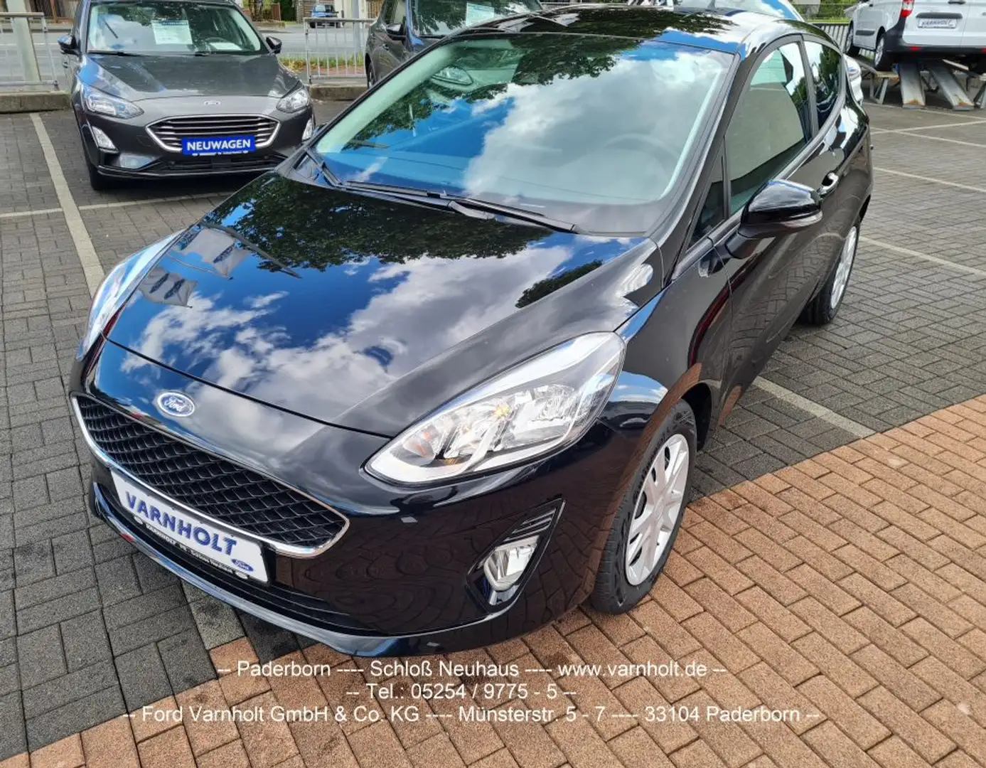 Ford Fiesta 1.0 EcoBoost S&S COOL&CONNECT Schwarz - 1