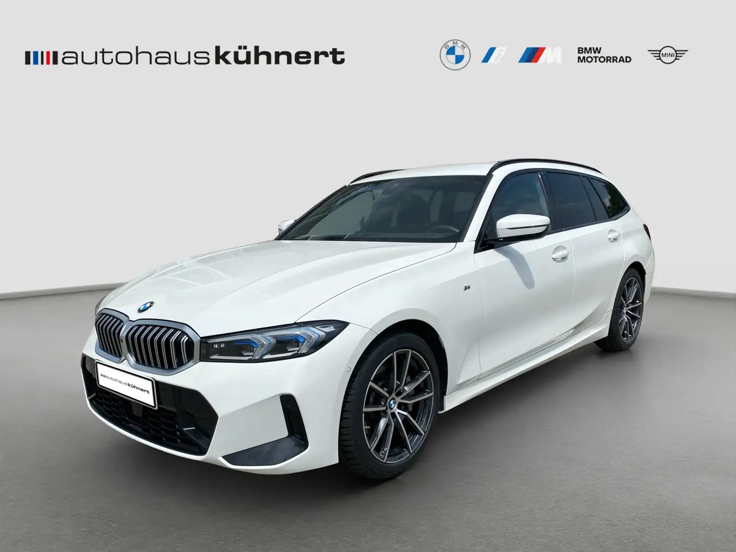 BMW 330 i xDrive Touring ///M-Sport SpurAss ACC 8-fach Wit - 2