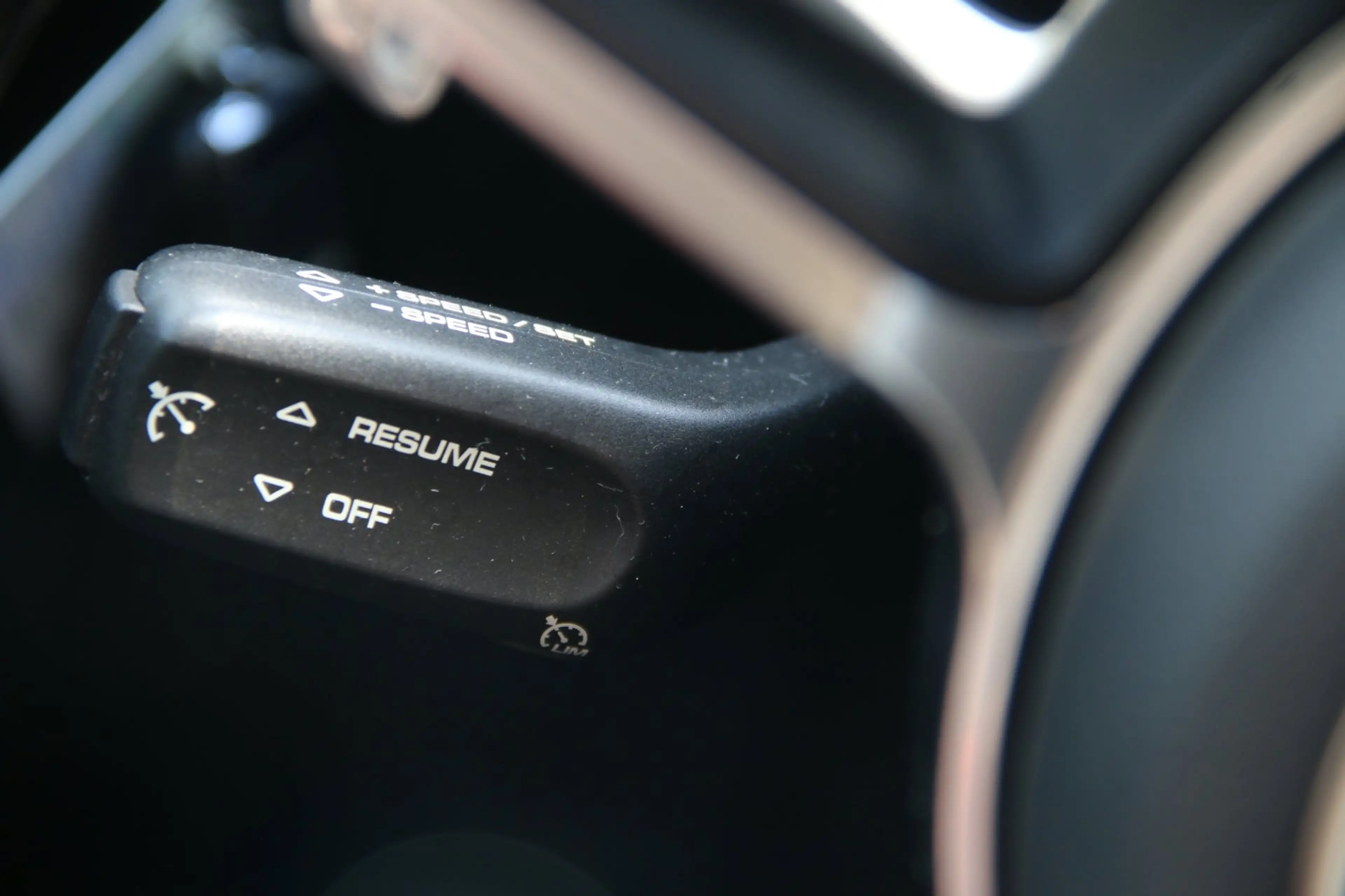 Porsche Macan 2.0 DEALER OND. NL-AUTO BTW-AUTO! — photo 14
