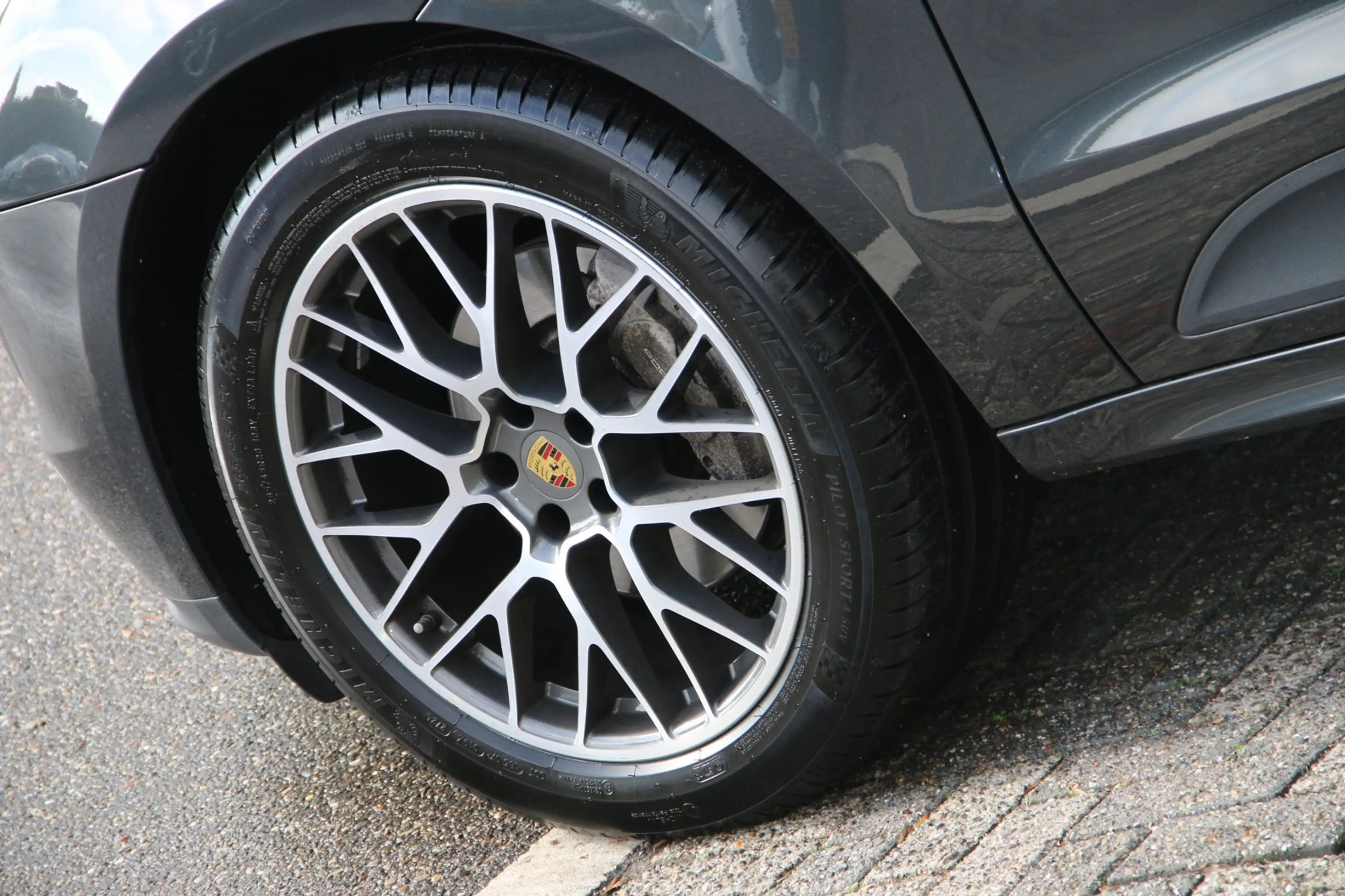 Porsche Macan 2.0 DEALER OND. NL-AUTO BTW-AUTO! — photo 4