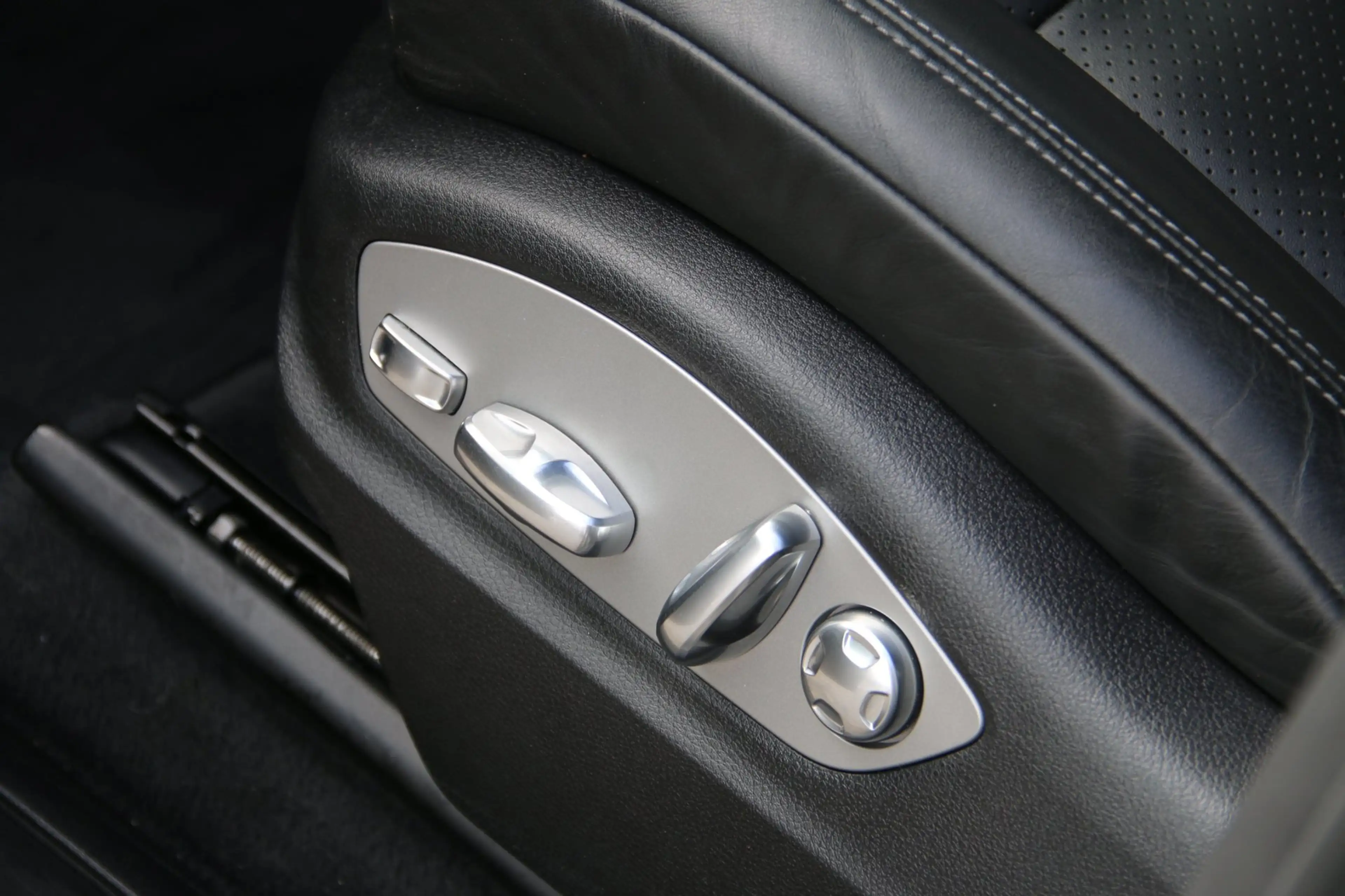 Porsche Macan 2.0 DEALER OND. NL-AUTO BTW-AUTO! — photo 13