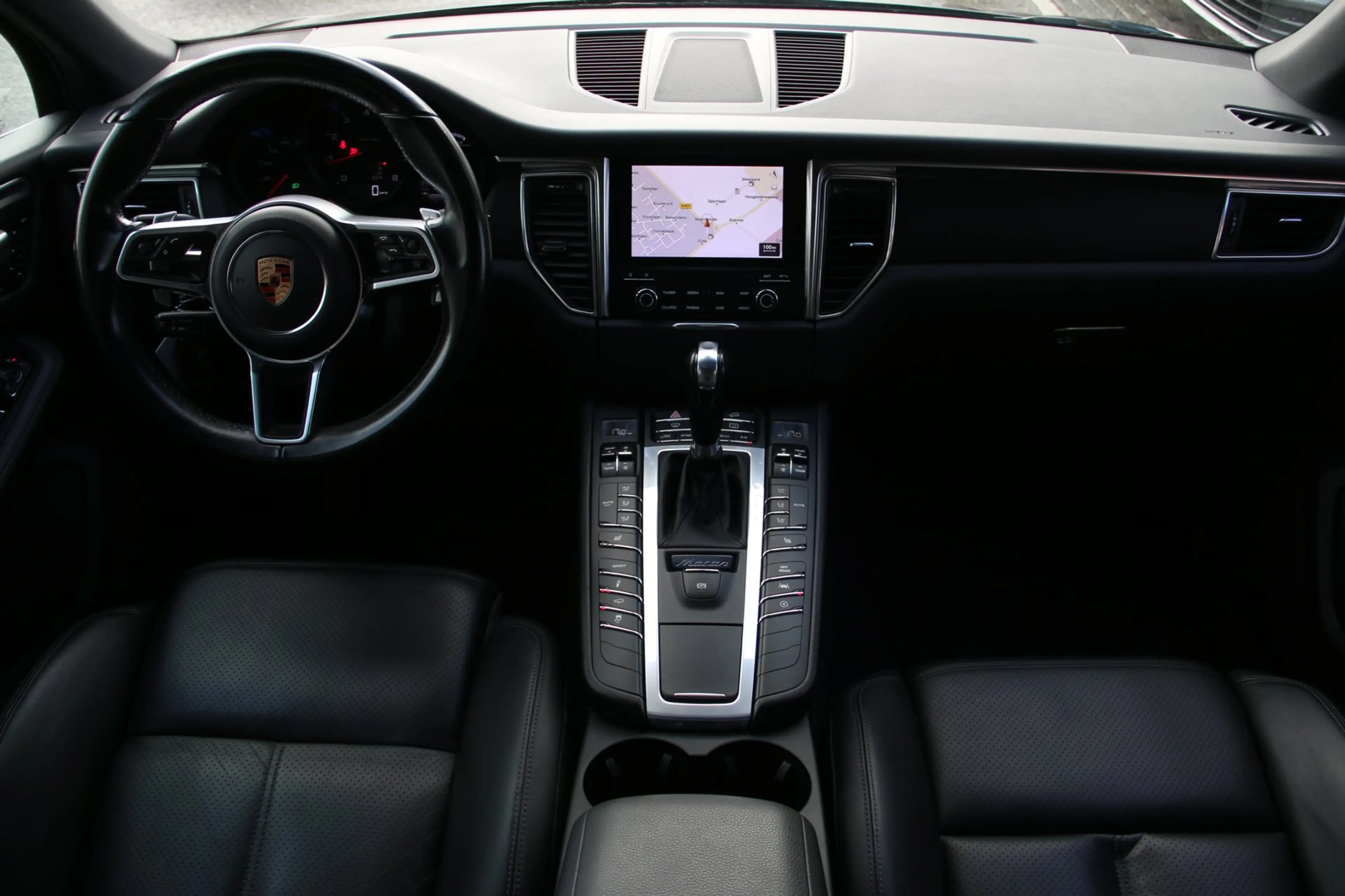 Porsche Macan 2.0 DEALER OND. NL-AUTO BTW-AUTO! — photo 11