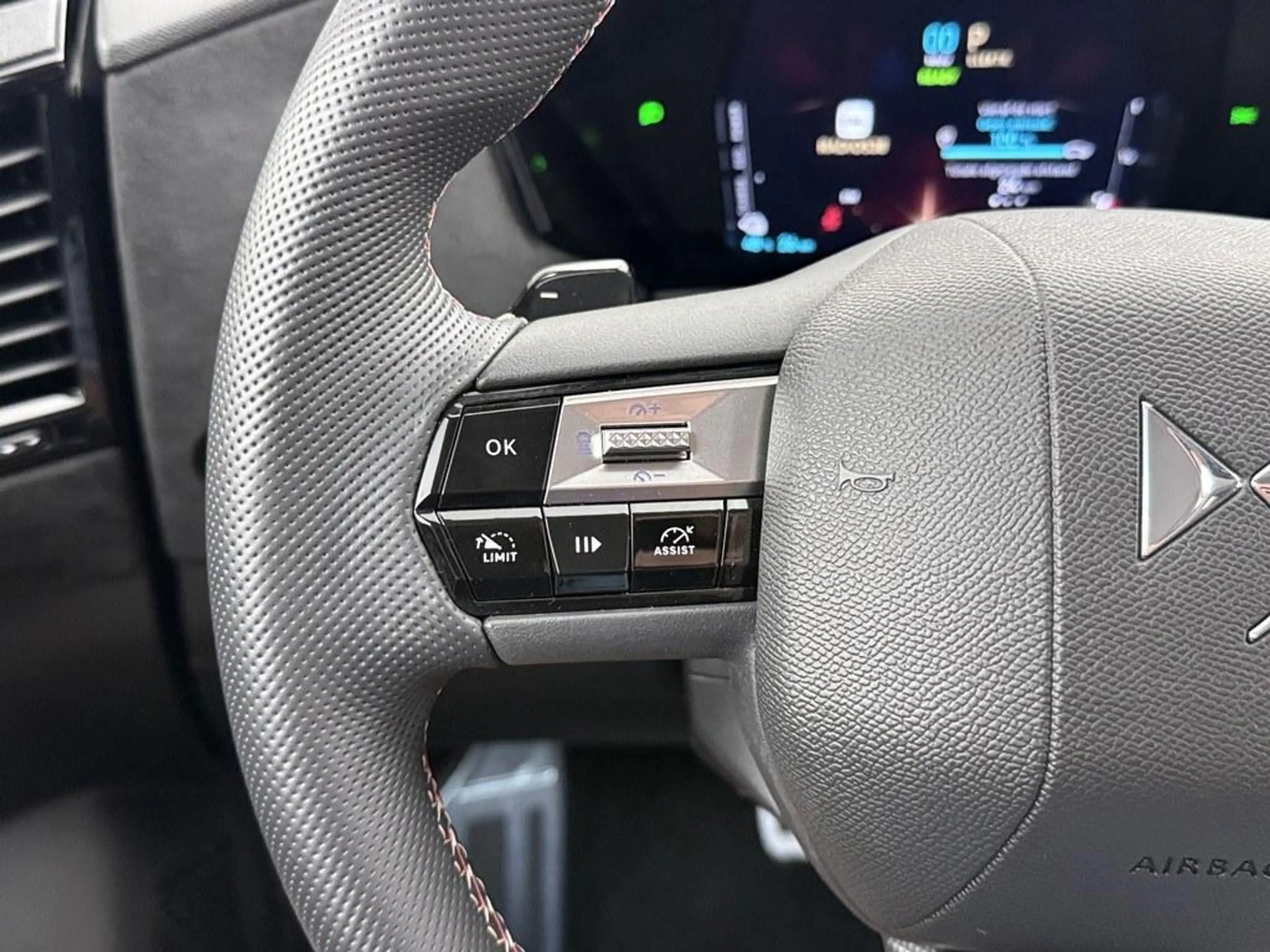 DS Automobiles DS 4 1.6T 225PK Hybrid Performance Line+ Alcantara/Led/ — photo 8