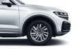 Volkswagen Touareg 3.0TDI Elegance Luft RKam AHK Pano Silber - thumbnail 8