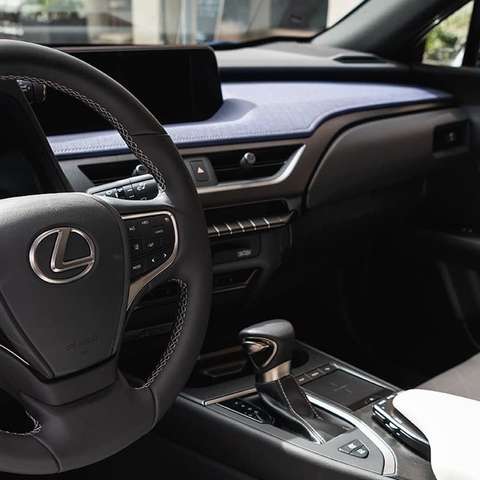 Lexus UX 250h UX 250h Style Edition