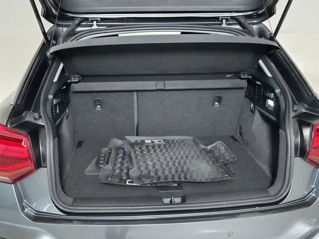 Audi Q2 view 14