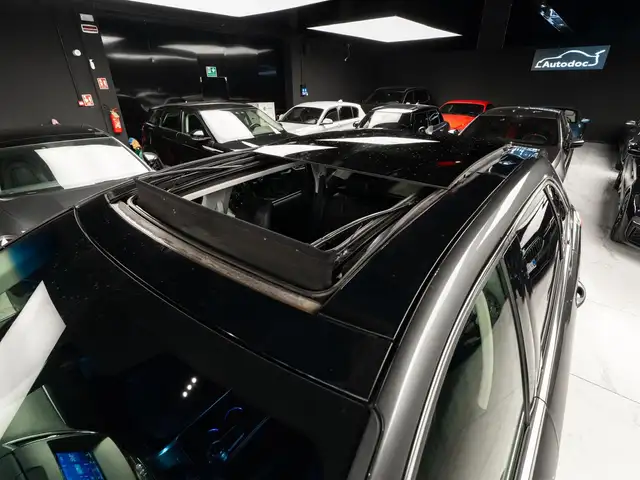 Ford Edge view 14