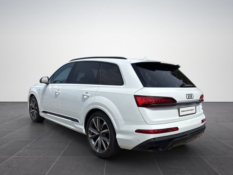 Audi Q7 SUV S line S 50 TDI quattro 210(286) kW(PS) tiptr — photo 5