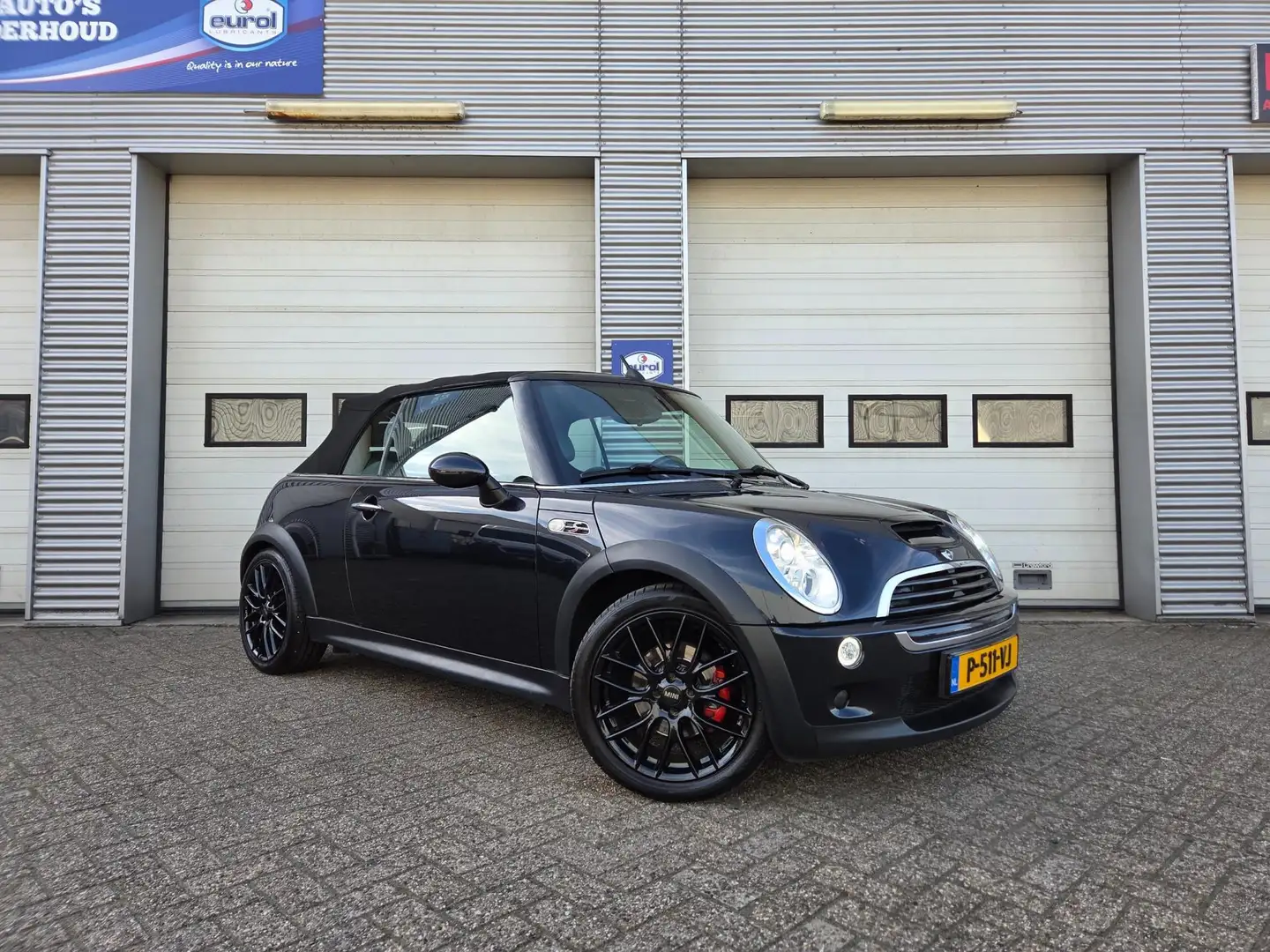 MINI Cooper S Cabrio Mini 1.6 R52 BOMVOL OPTIES Schwarz - 2