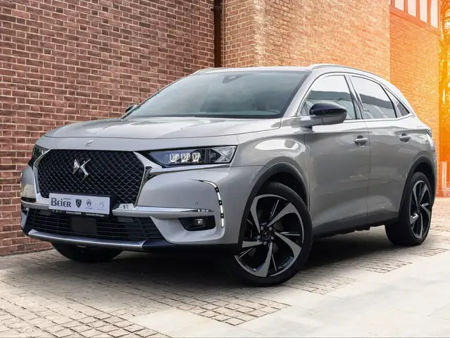 DS Automobiles DS 7 Crossback view 2