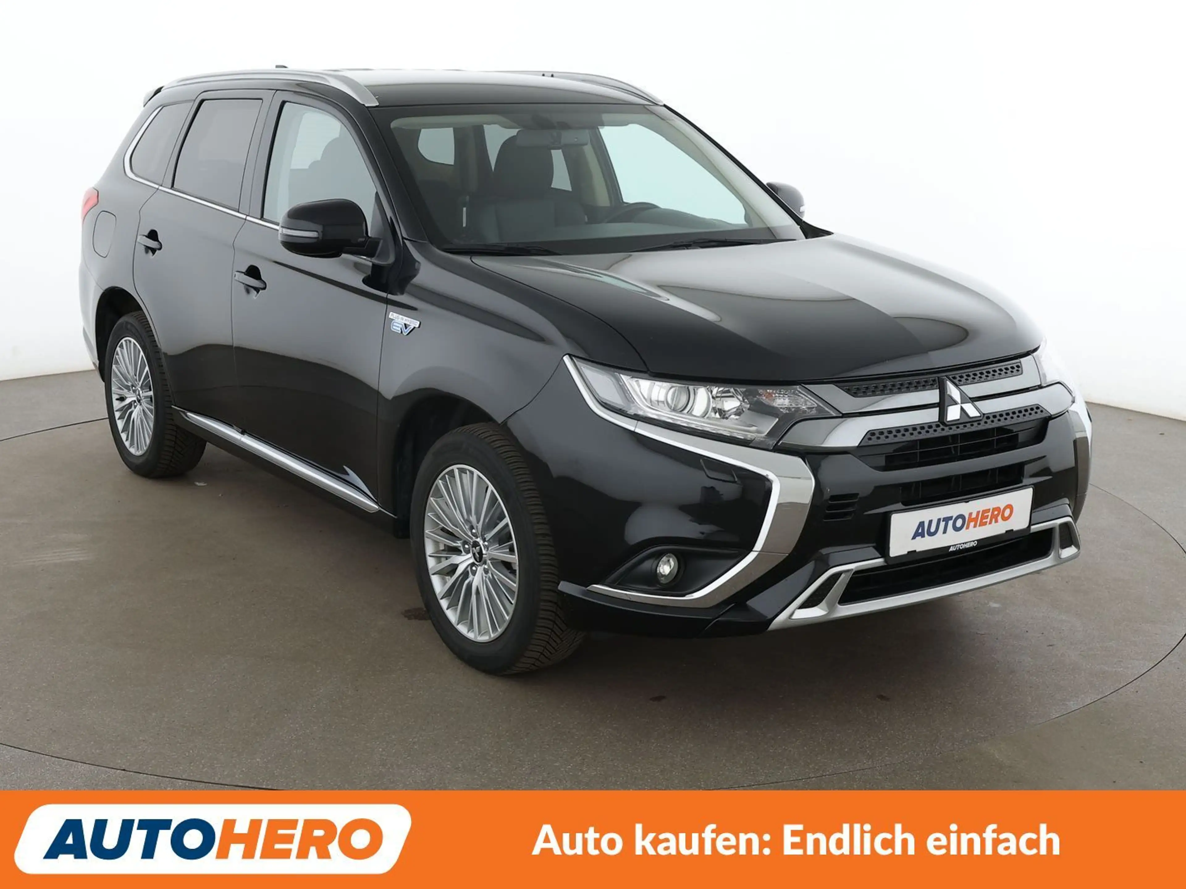 Mitsubishi Outlander 2.4 PHEV Spirit 4WD Aut.*NAVI*TEMPO*CAM*SHZ*ALU* — photo 8