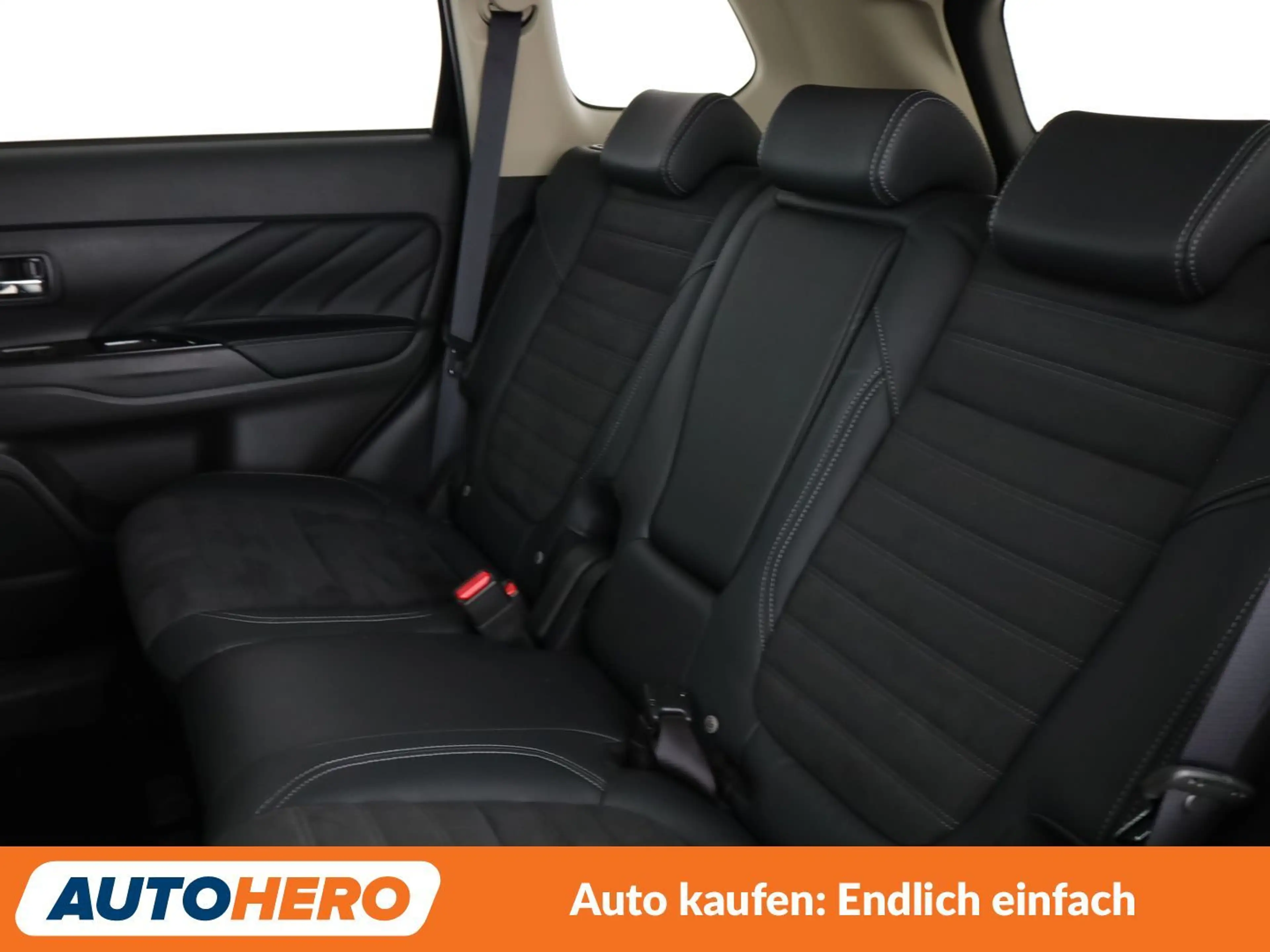 Mitsubishi Outlander 2.4 PHEV Spirit 4WD Aut.*NAVI*TEMPO*CAM*SHZ*ALU* — photo 14