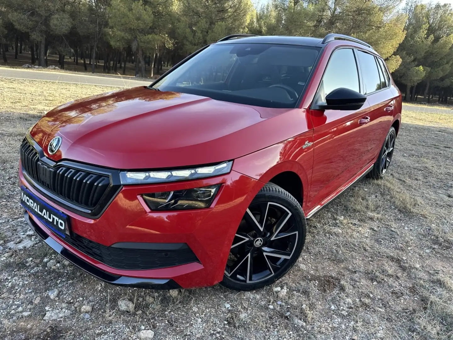 Skoda Kamiq 1.0 TSI Montecarlo 81kW DSG Rojo - 1
