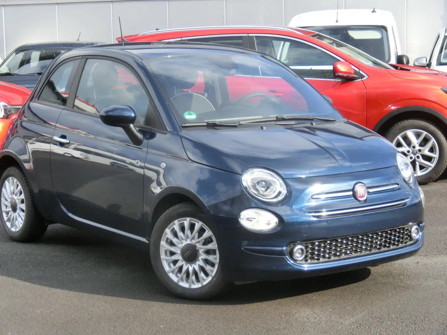 Fiat 500 1.0 Hybrid/Navigation, Klima, Tel, PDC, LM 4Season Blau - 1