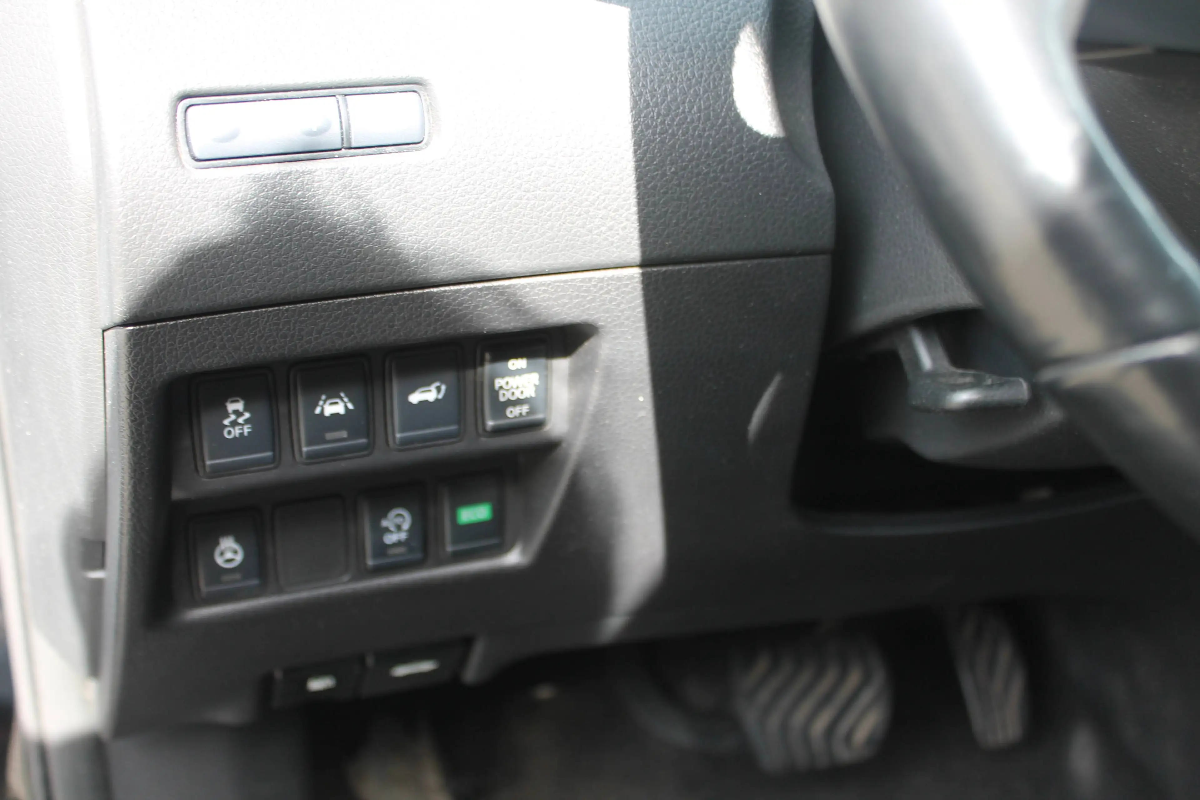 Nissan X-Trail — photo 12