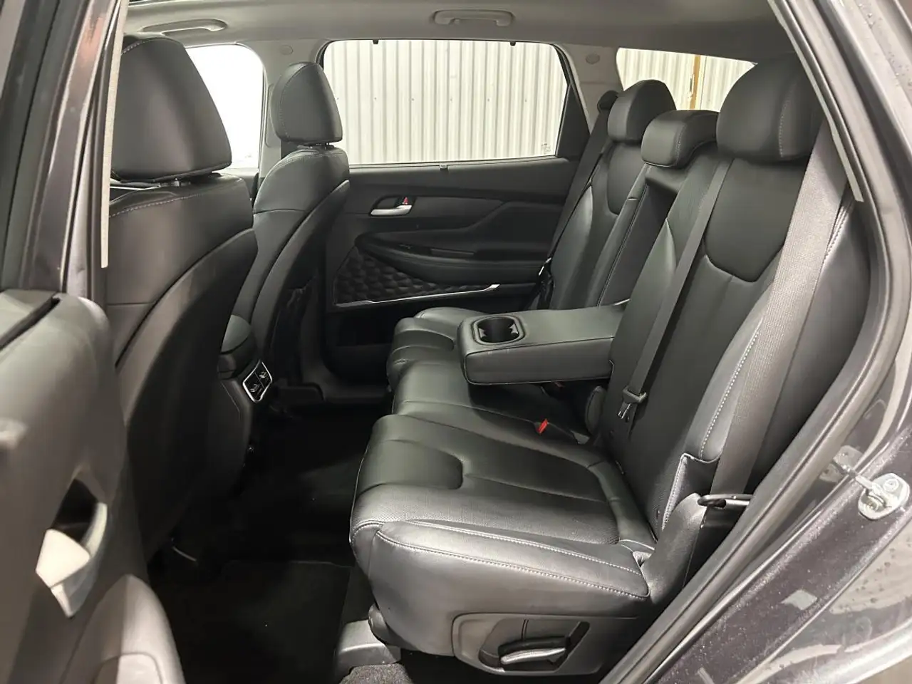 Hyundai SANTA FE снимка Hyundai SANTA FE