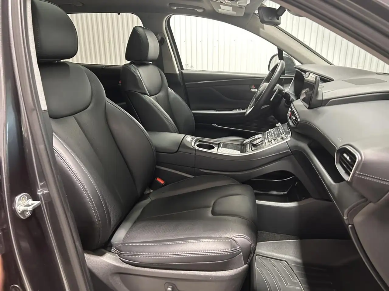 Hyundai SANTA FE снимка Hyundai SANTA FE