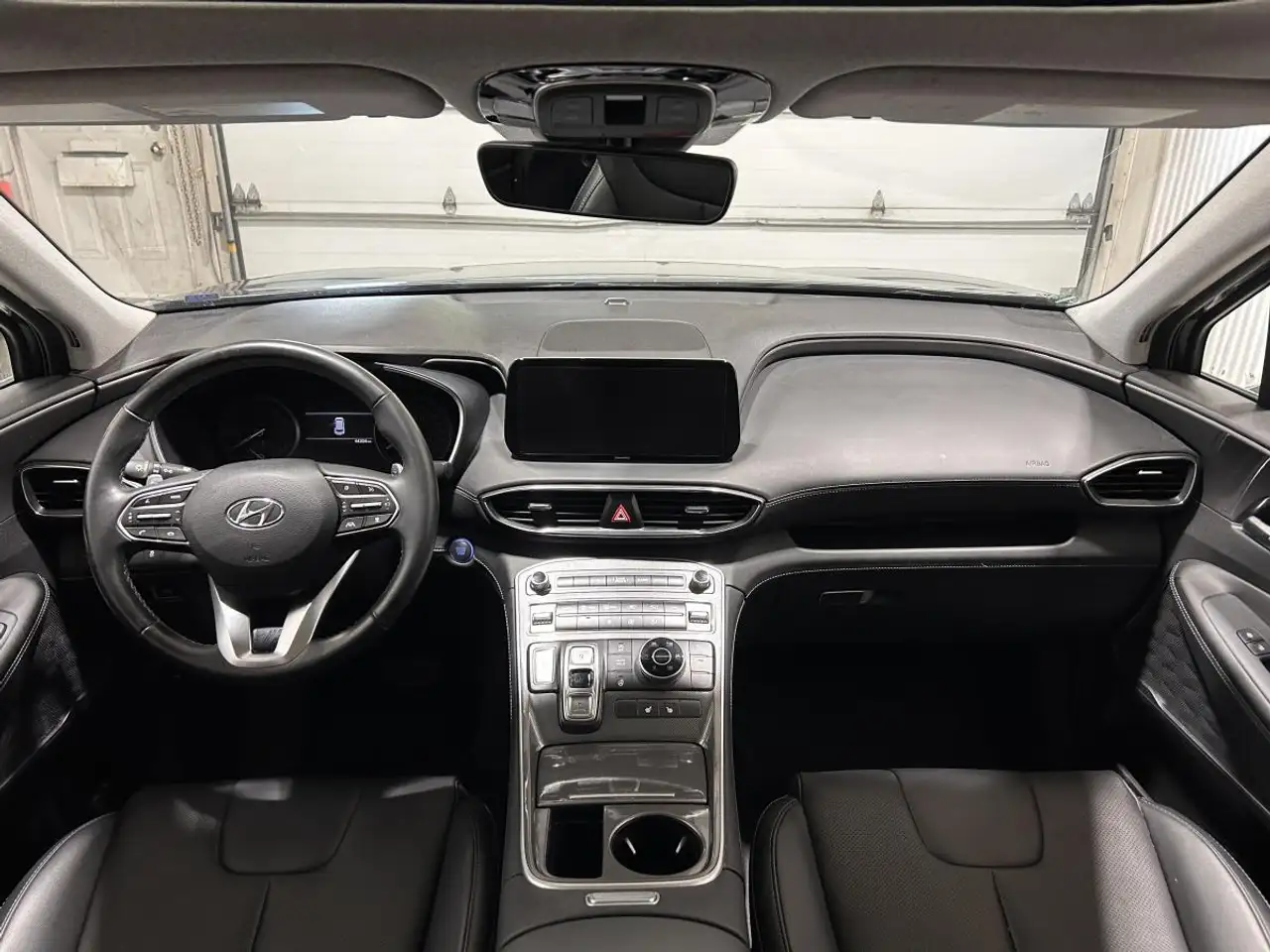 Hyundai SANTA FE снимка Hyundai SANTA FE