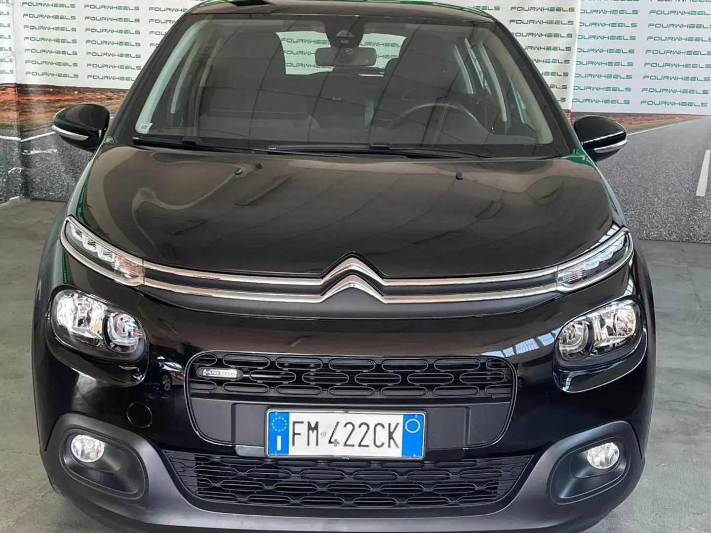 Citroen C3 C3 1.2 puretech Shine 82cv - 1