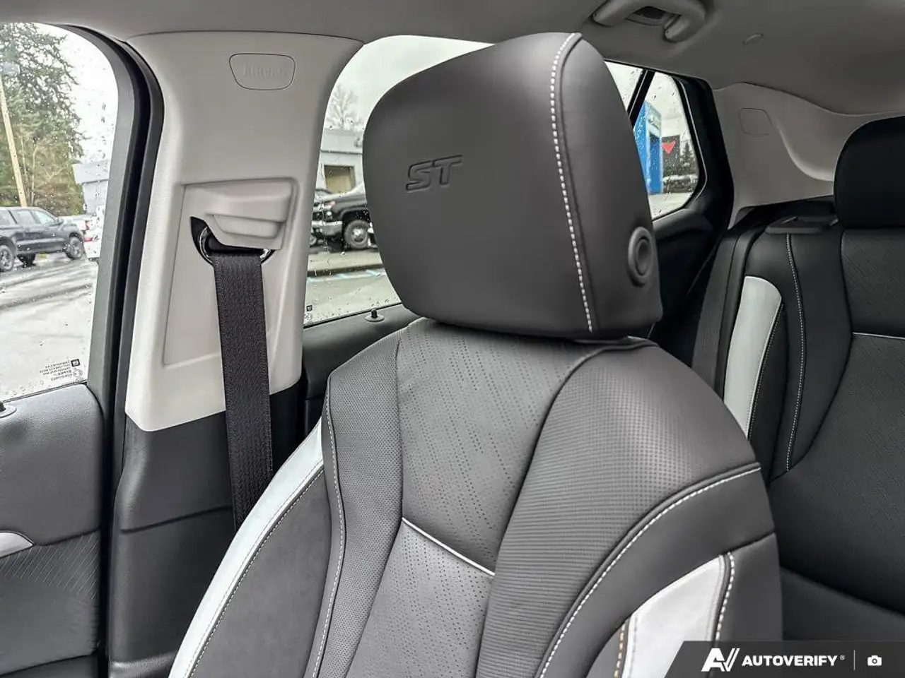 Buick Envision снимка Buick Envision