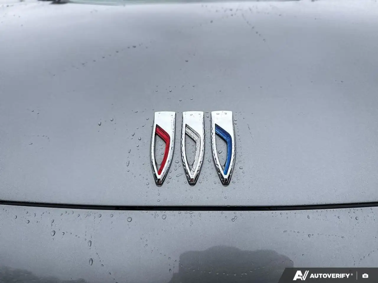 Buick Envision снимка Buick Envision