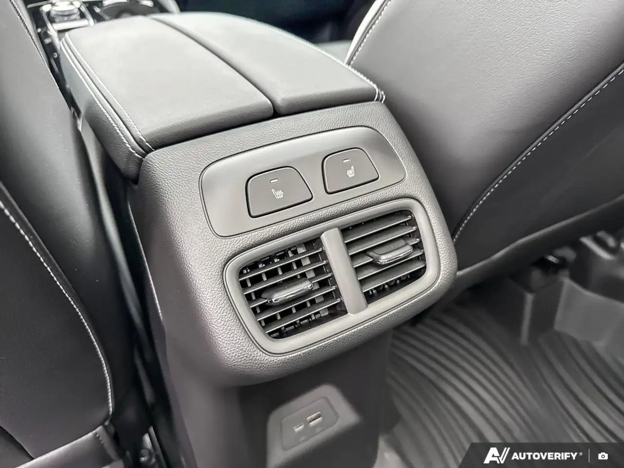 Buick Envision снимка Buick Envision