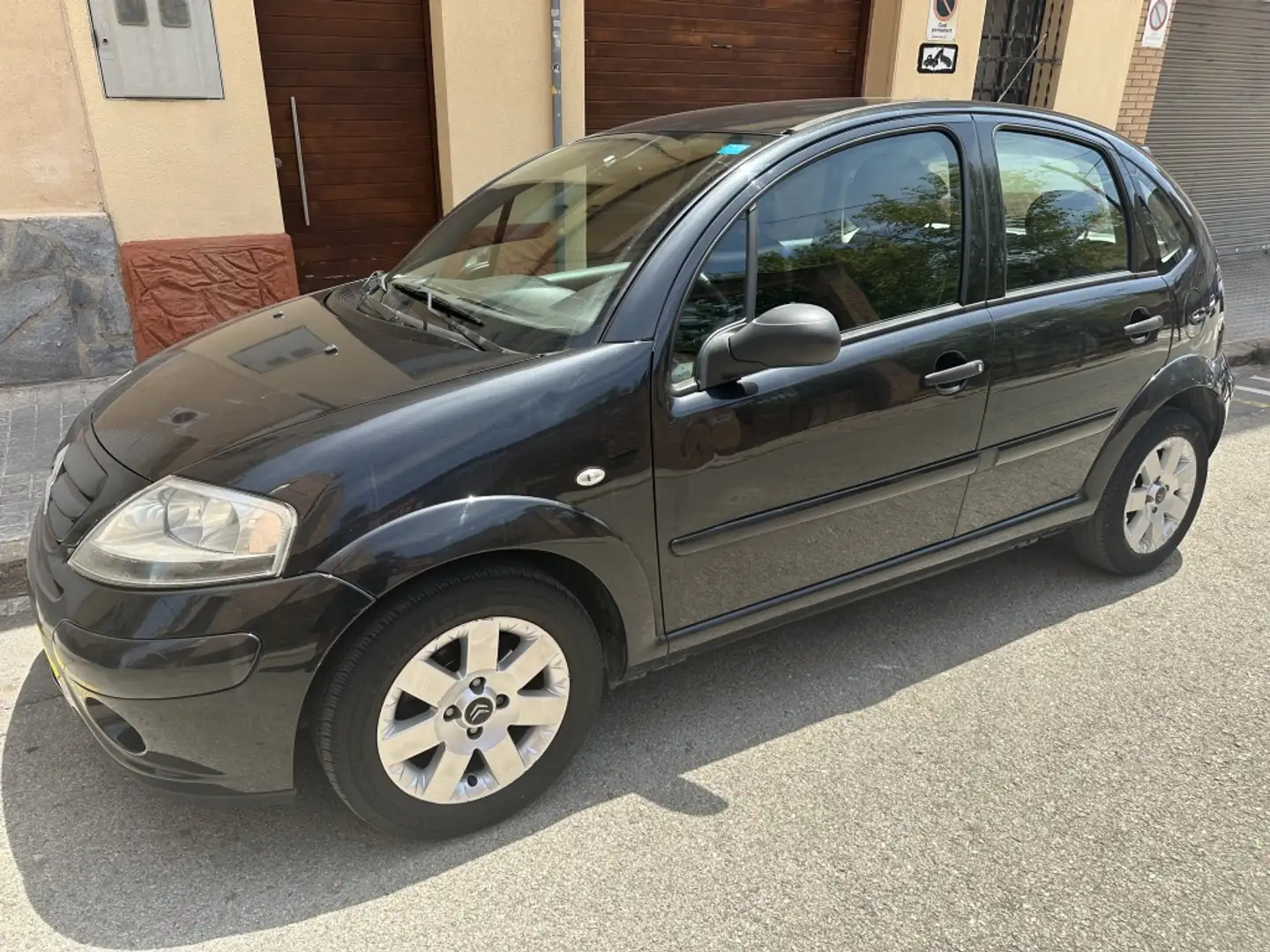 Citroen C3 1.4HDI Cool Schwarz - 1