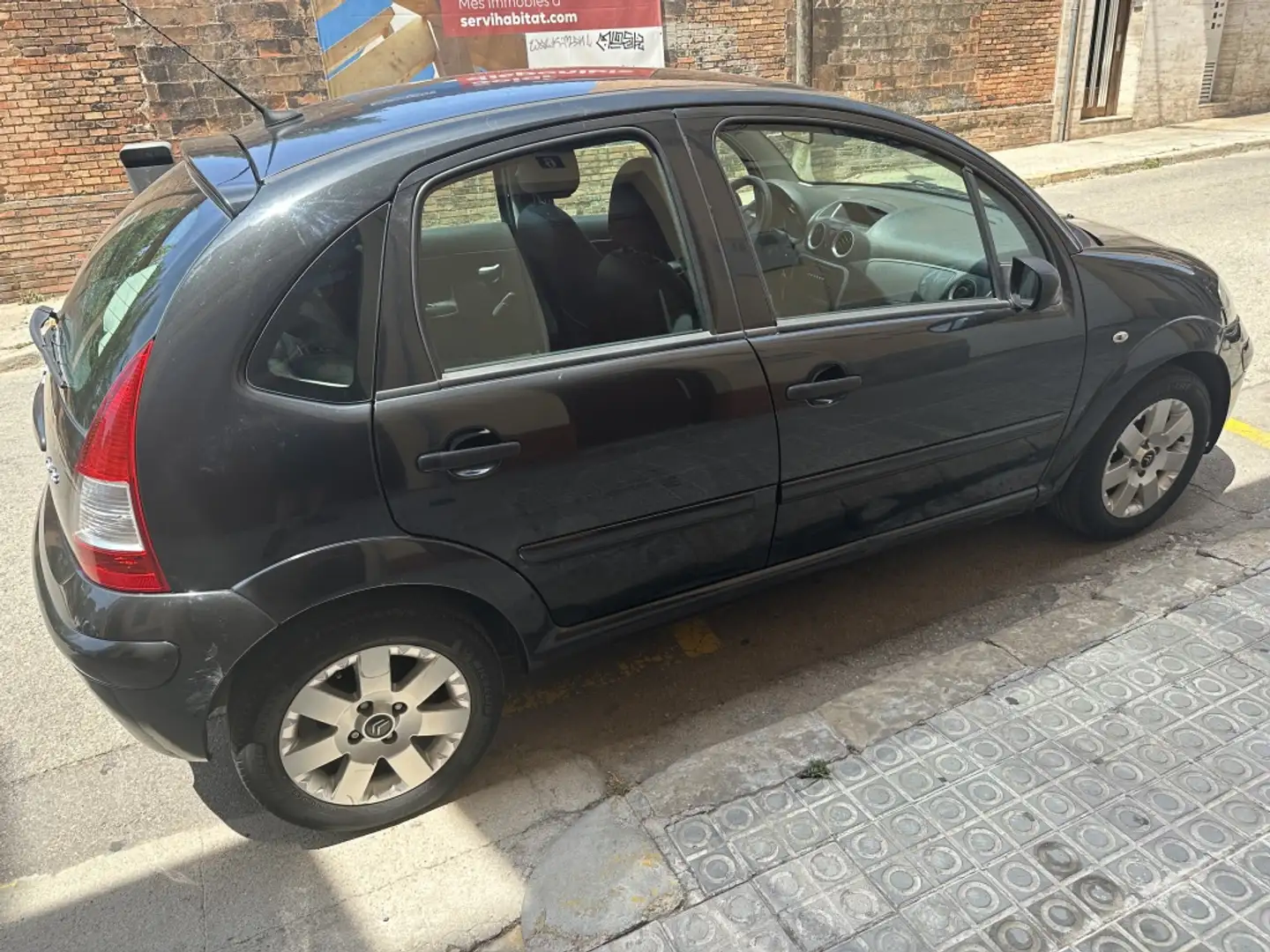 Citroen C3 1.4HDI Cool Schwarz - 2