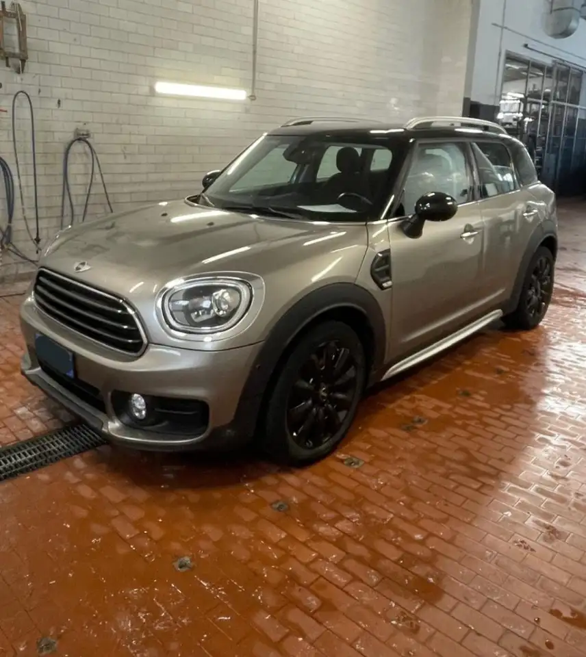 MINI Cooper D Countryman