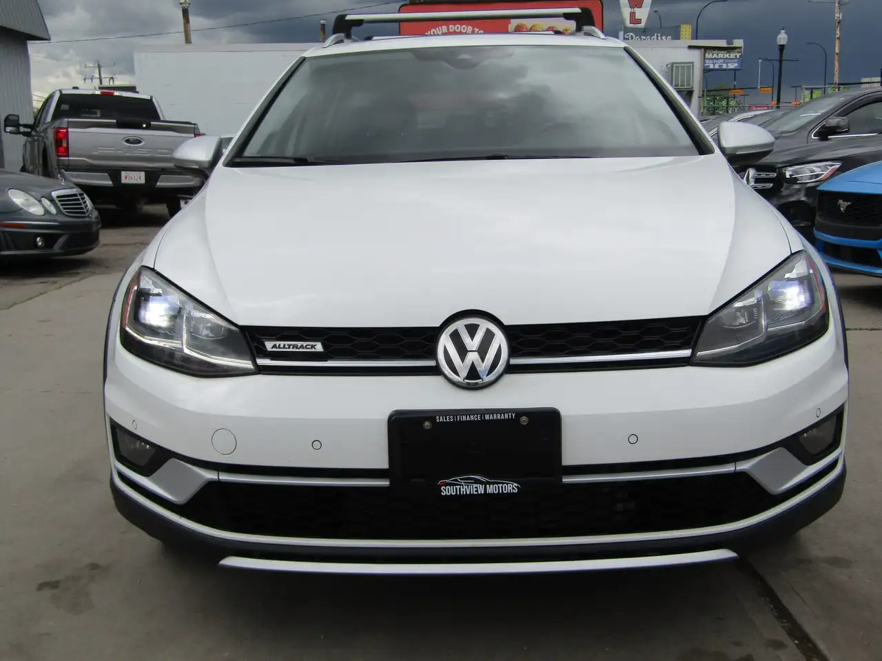 Volkswagen Golf снимка Volkswagen Golf